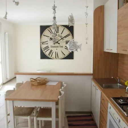 דירה House Darika לקו
